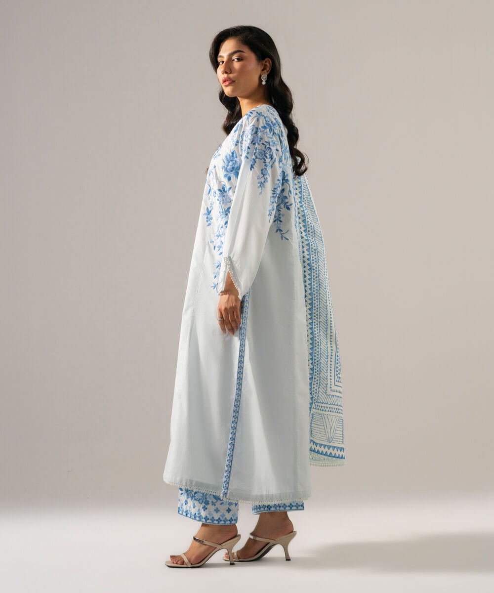 3 Piece - Embroidered Cambric Suit PEW26STV1014