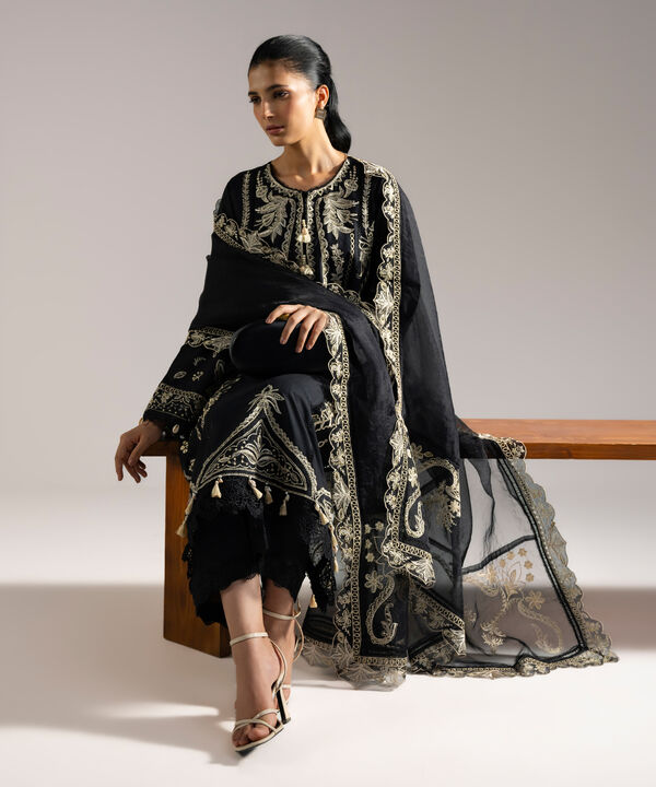 3 Piece - Embroidered Crosshatch Suit