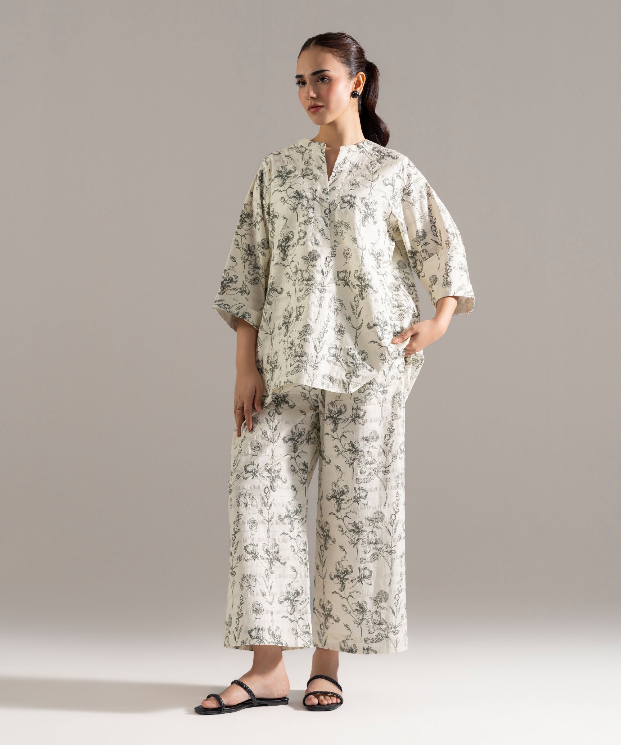 2 Piece - Printed Seersucker Suit PEW2CASTV821