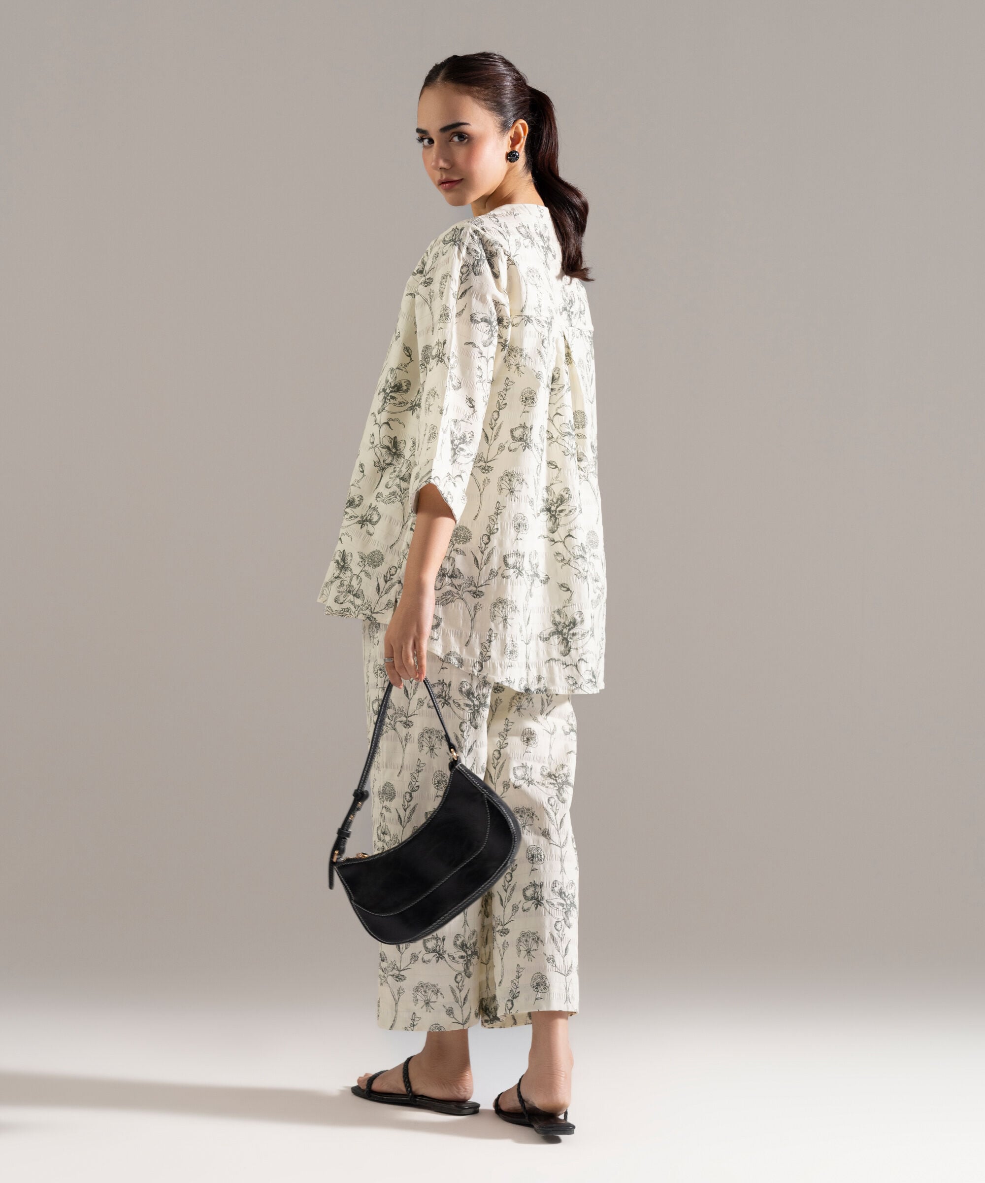 2 Piece - Printed Seersucker Suit PEW2CASTV821