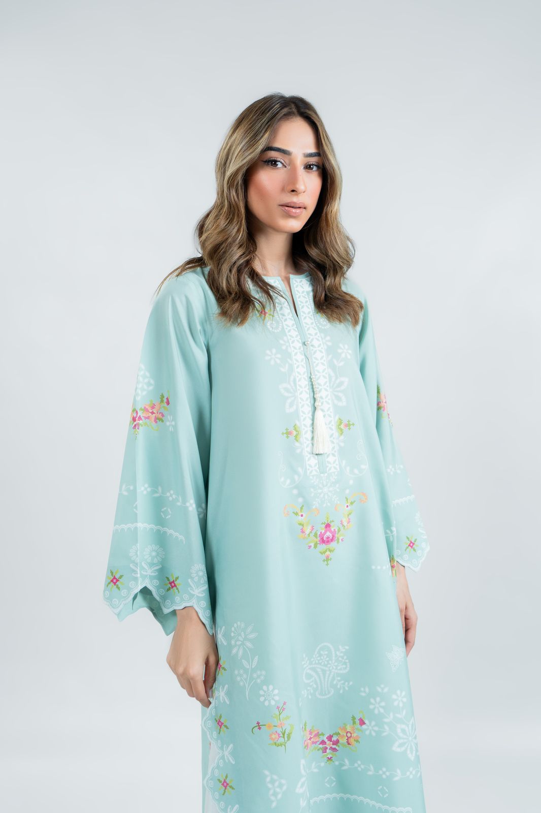 Hania (B)