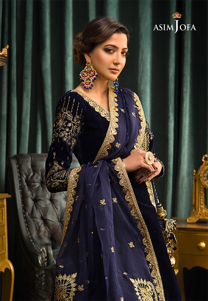 AJMR-03 EMBROIDERED VELVET 3 PCS