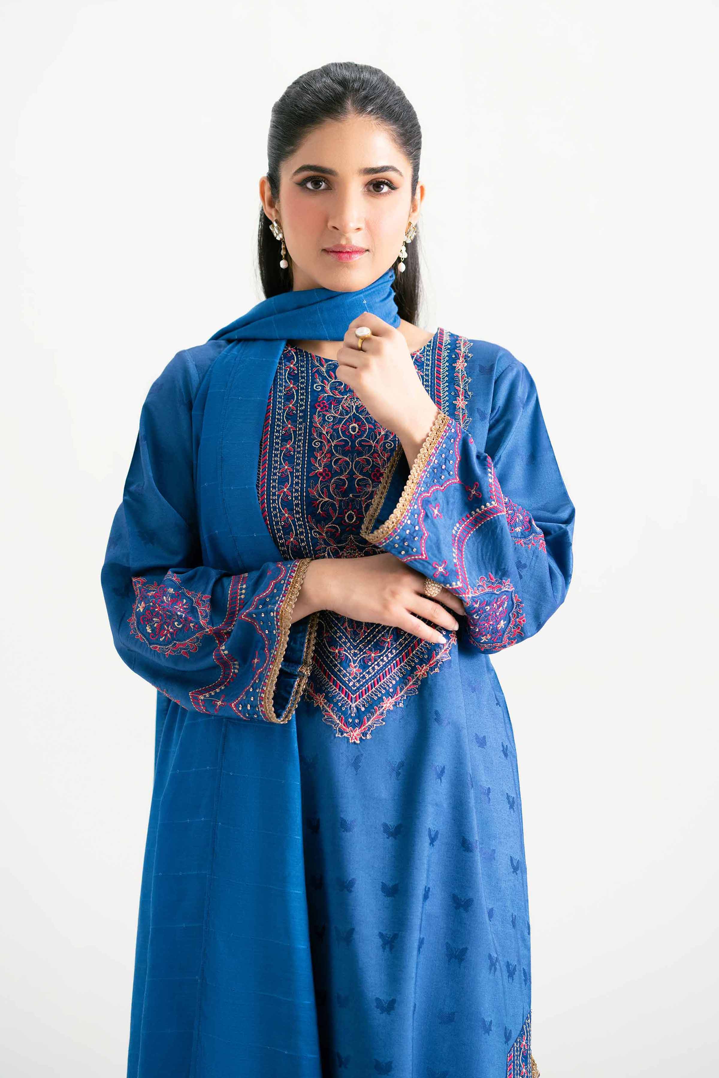 3 Piece - Embroidered Suit - PMD25-16 M