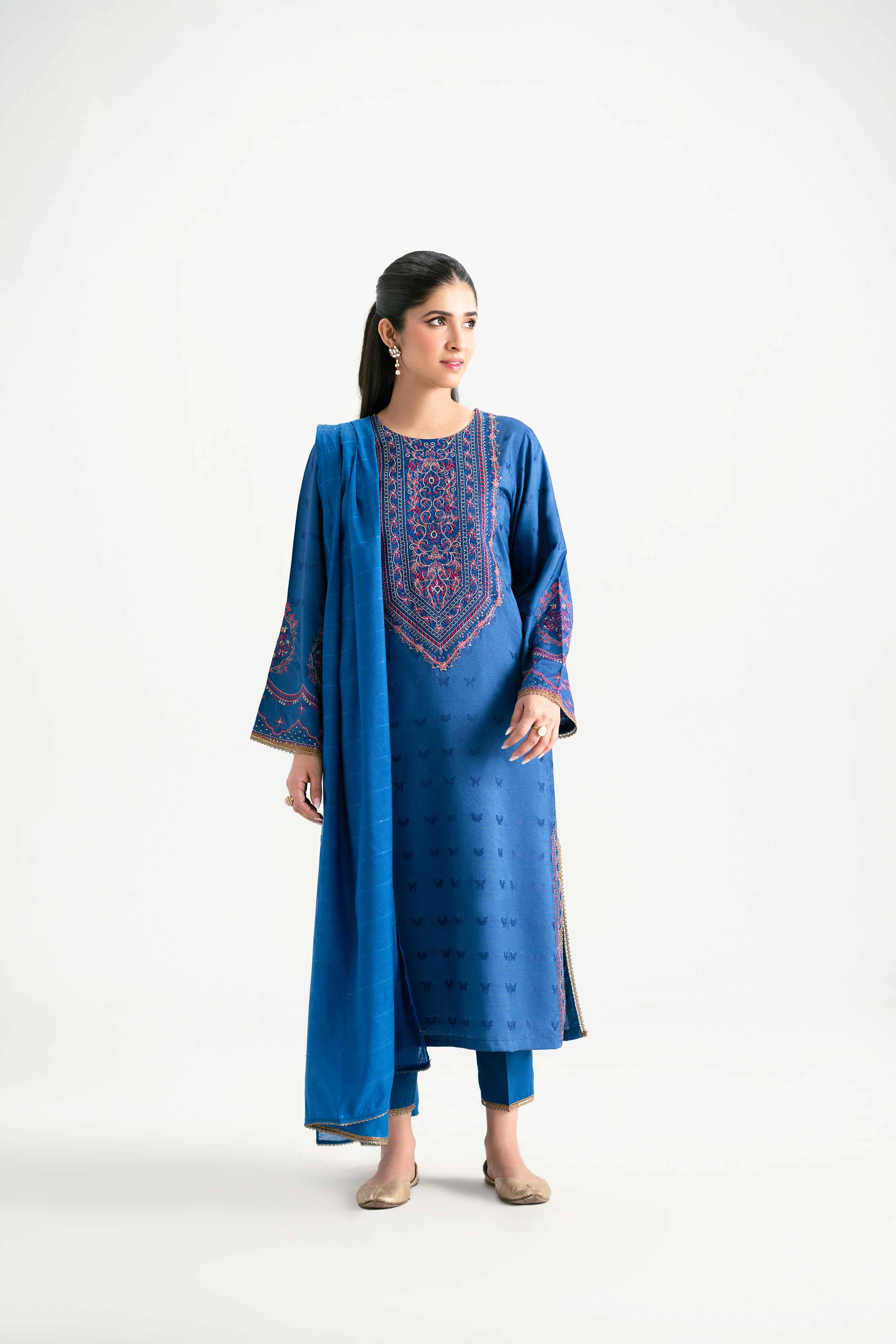 3 Piece - Embroidered Suit - PMD25-16 M
