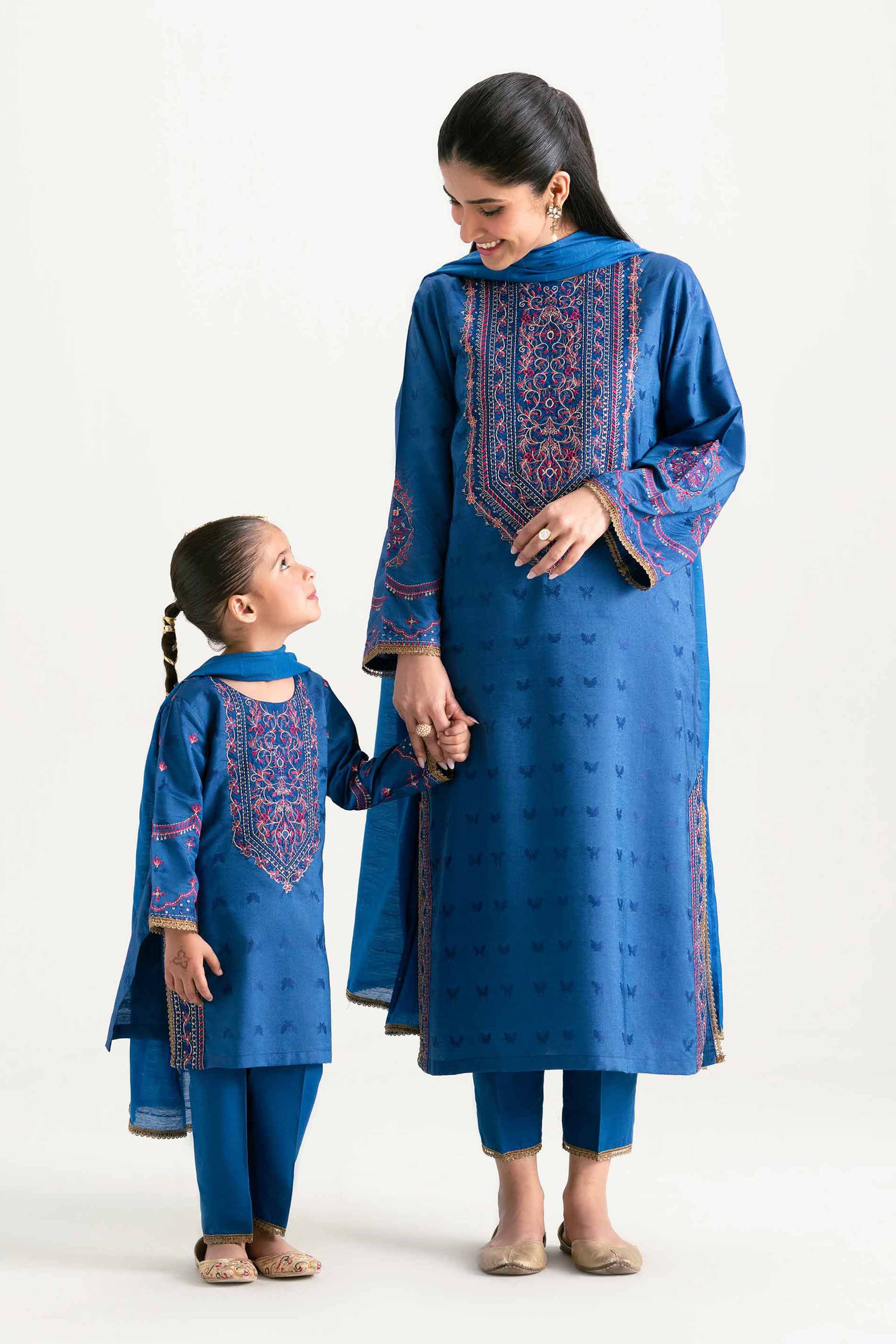 3 Piece - Embroidered Suit - PMD25-16 M