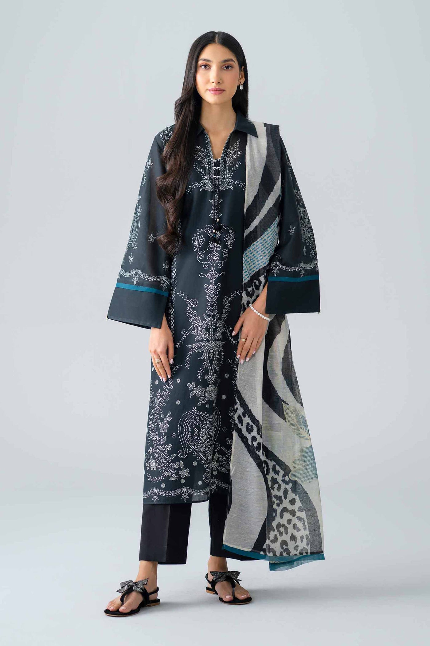 https://cdn.shopify.com/s/files/1/0534/2065/4791/files/PMS26-17-_3_cd2aed55-52a8-45c9-95be-740ca8568d3f.jpg?v=1780298025