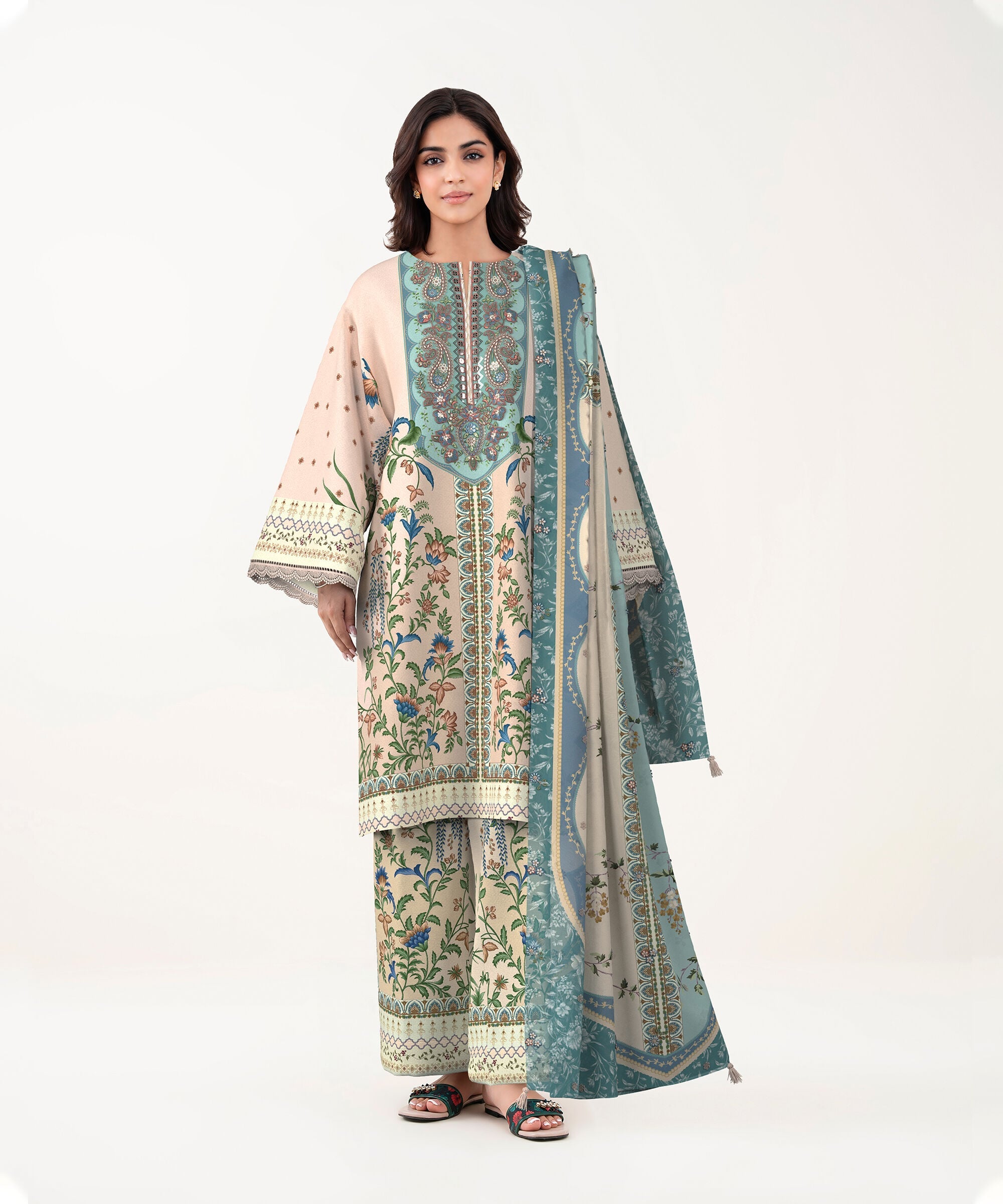 3 Piece - Digital Embroidered Fine Lawn Suit