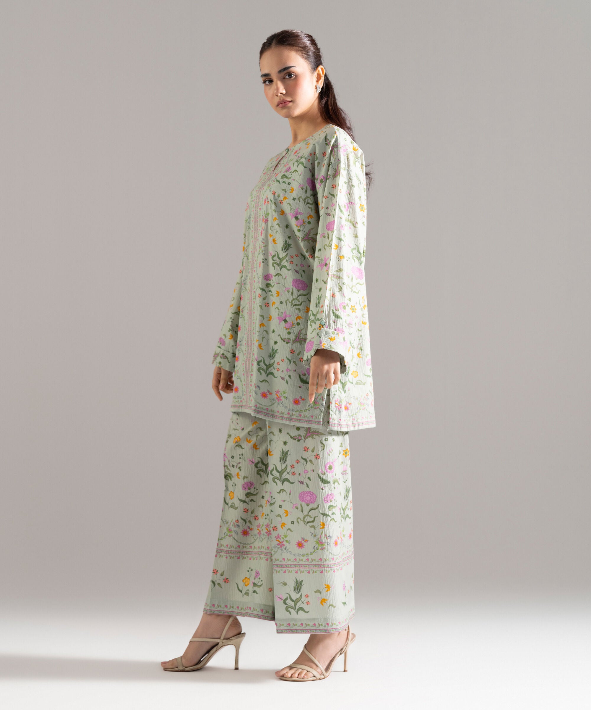 2 Piece - Printed Seersucker Suit PR26CASTV821