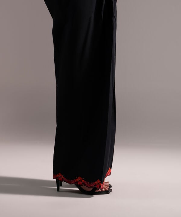 Embroidered Cambric Shalwar