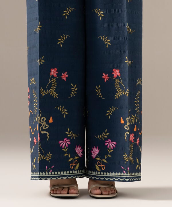 Printed Seersucker Flared Pants