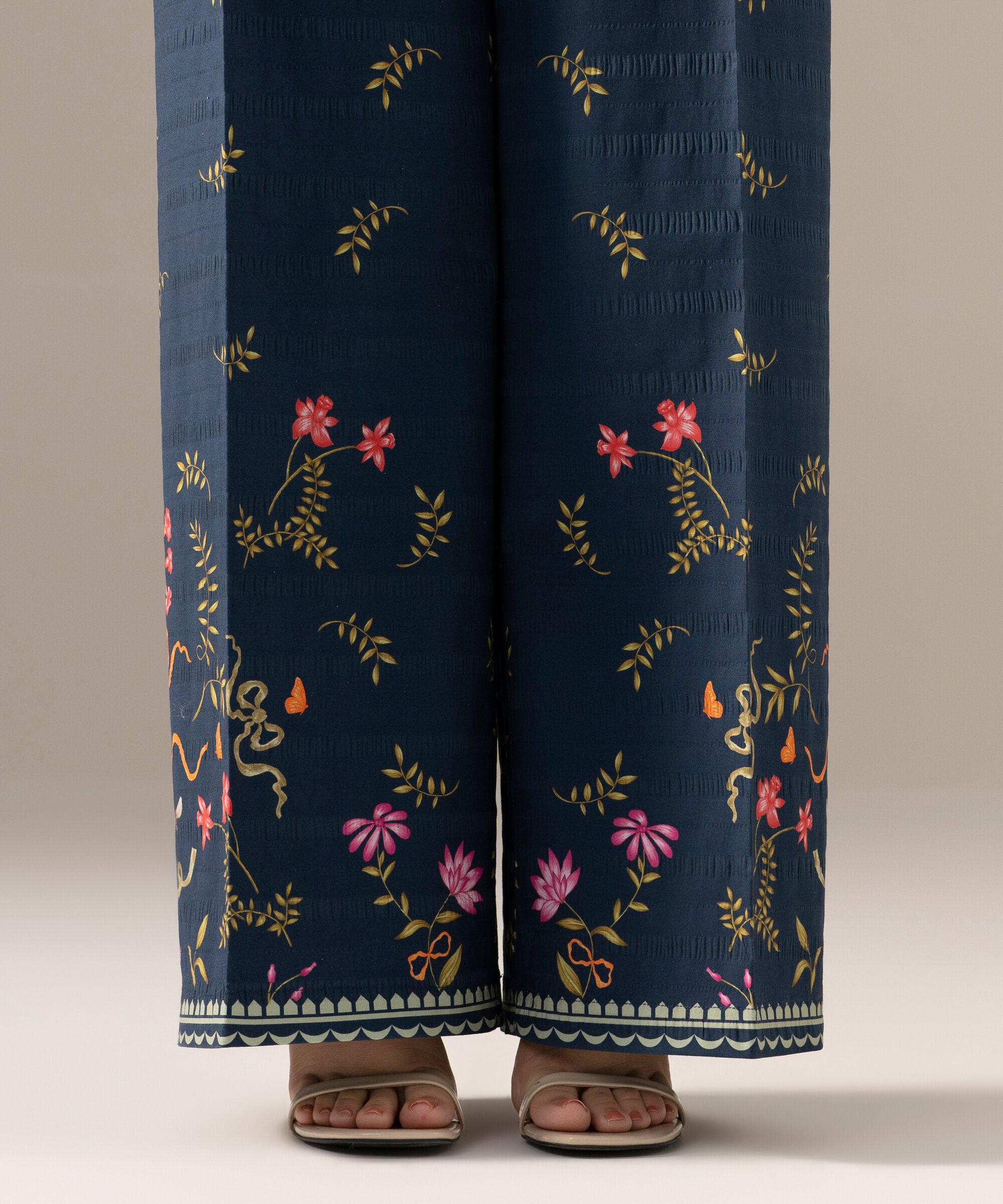 Printed Seersucker Flared Pants PRASTFRV822T