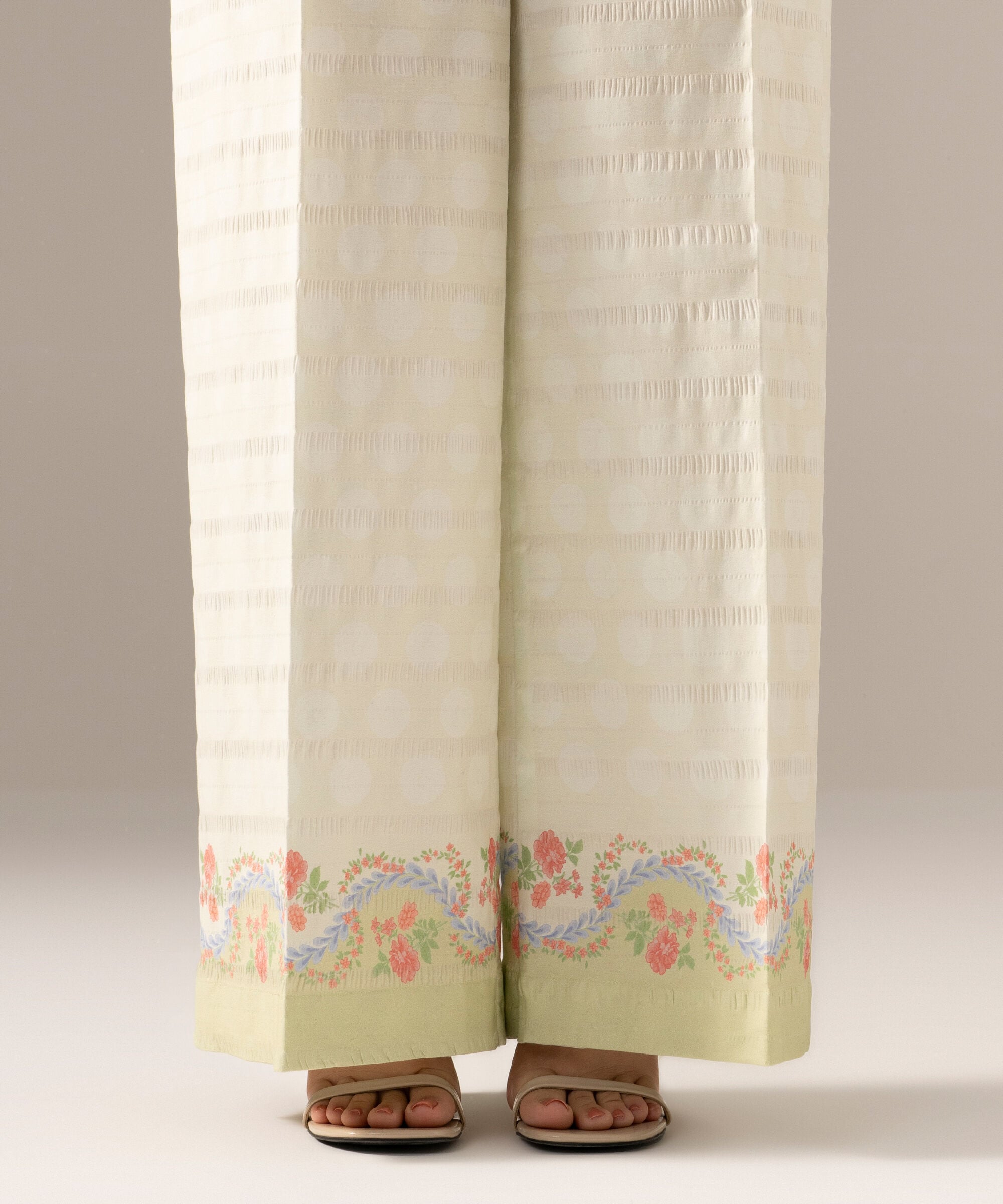 Printed Seersucker Flared Pants PRASTFRV823T