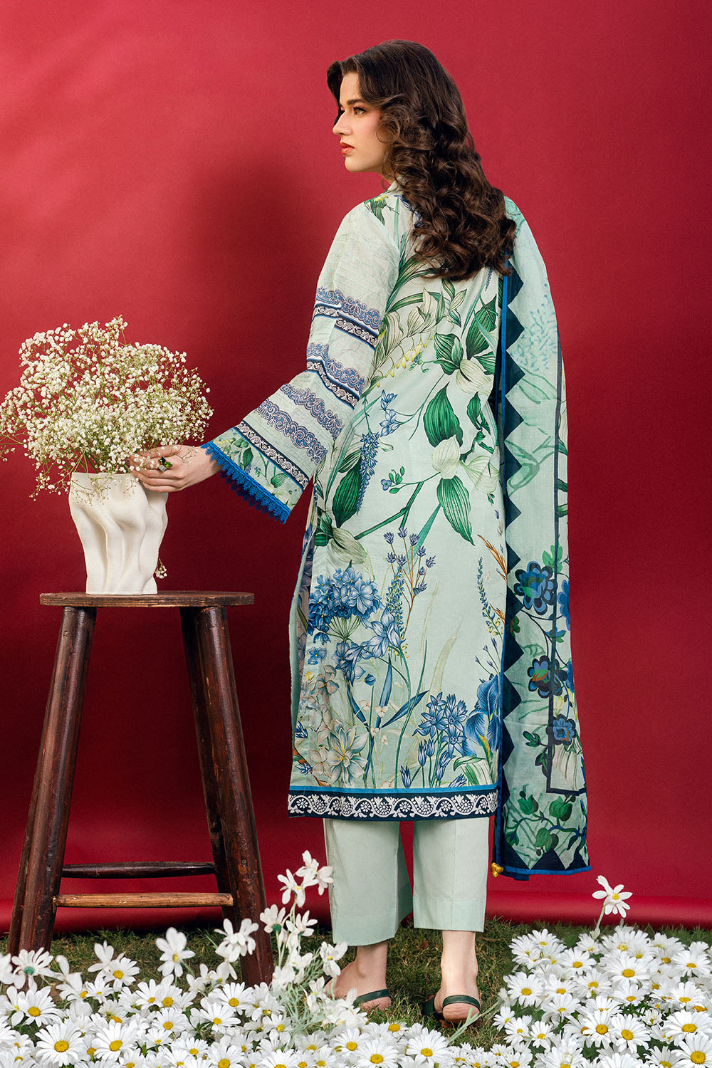 3 PIece Printed Lawn Suit