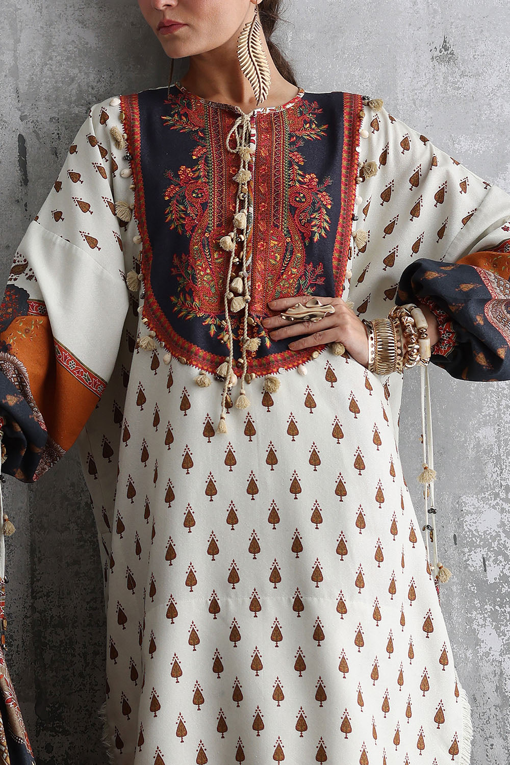 3 Piece Embroidered Printed Karandi Suit with Printed Karandi Dupatta