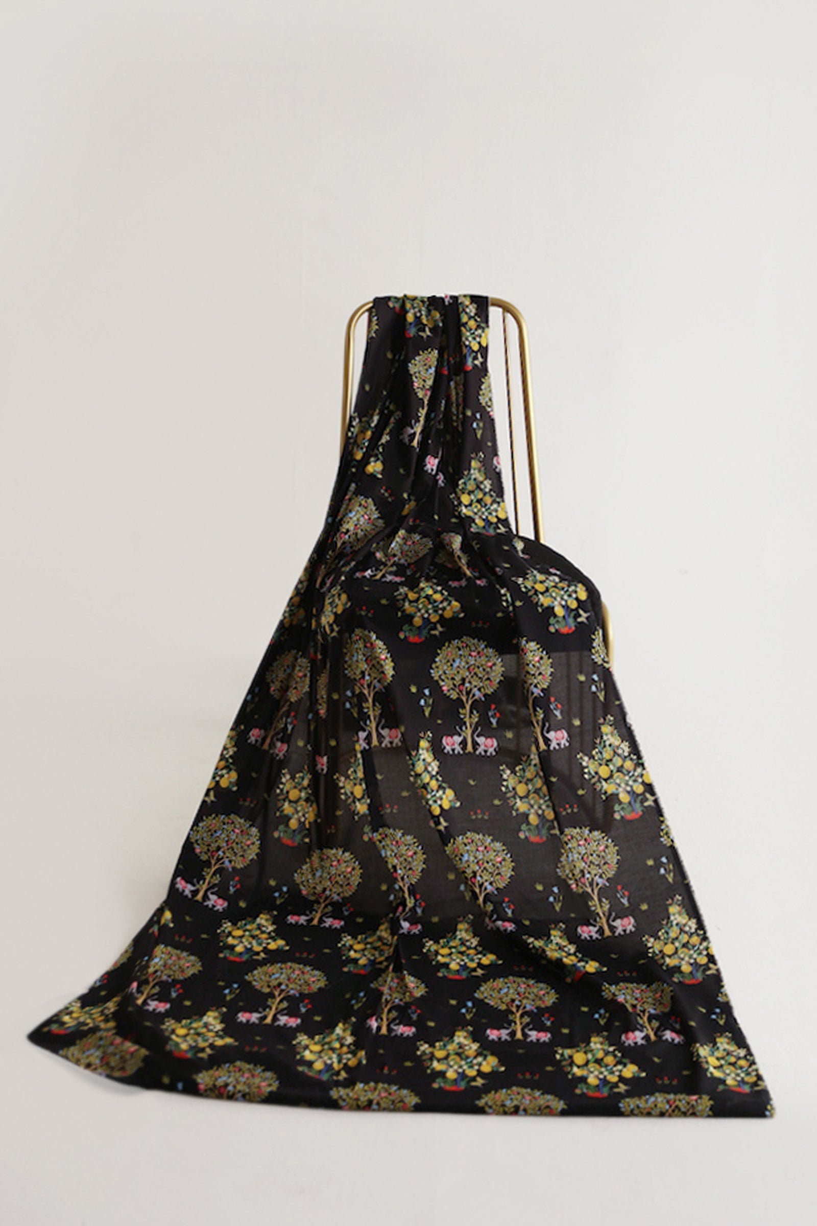 https://cdn.shopify.com/s/files/1/0081/0283/8329/products/PRODUCTIMAGES_0014_1O9A8390.jpg?v=1663236207