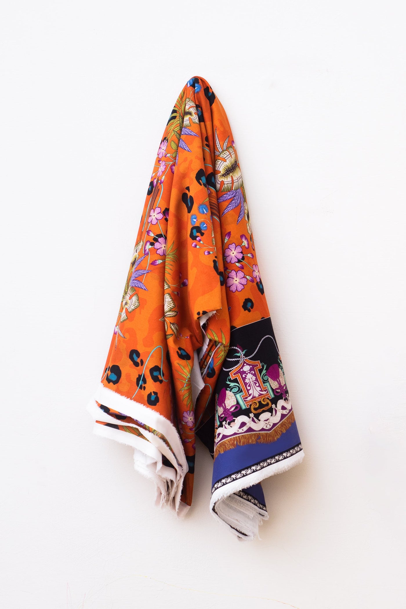 https://cdn.shopify.com/s/files/1/0081/0283/8329/products/PRODUCTIMAGES_0017_Layer4.jpg?v=1663235532
