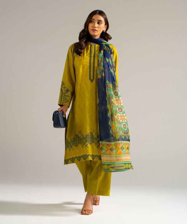 3 Piece - Embroidered Jacquard Suit