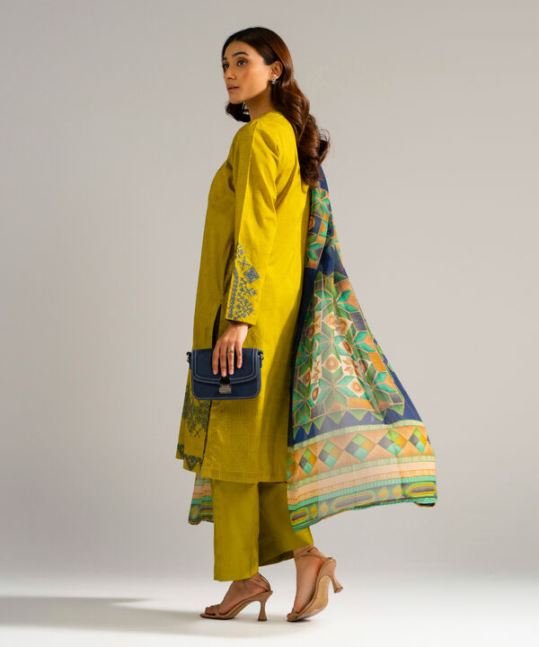 3 Piece - Embroidered Jacquard Suit