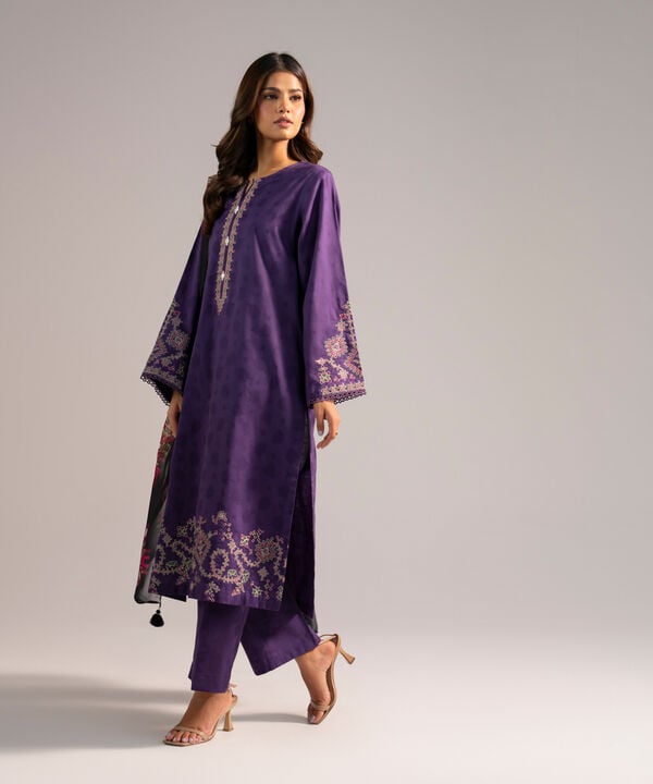 3 Piece - Embroidered Jacquard Suit
