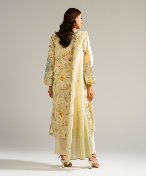 3 Piece - Embroidered Zari Lawn Suit