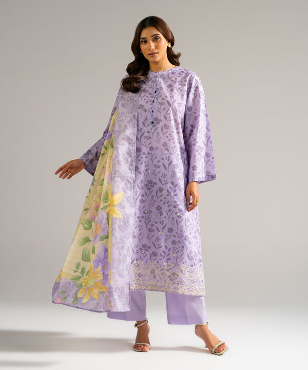 3 Piece - Embroidered Zari Lawn Suit
