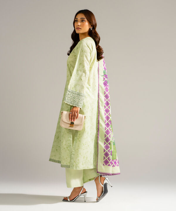 3 Piece - Embroidered Zari Lawn Suit
