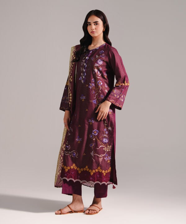 3 Piece - Embroidered Zari Lawn Suit