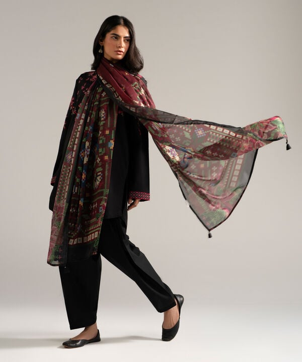3 Piece - Embroidered Lawn Suit