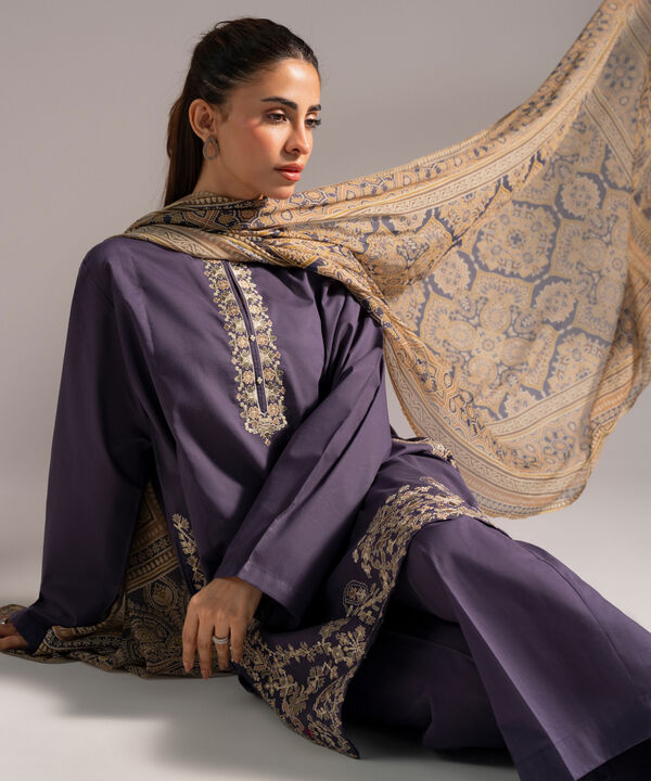 3 Piece - Embroidered Lawn Suit