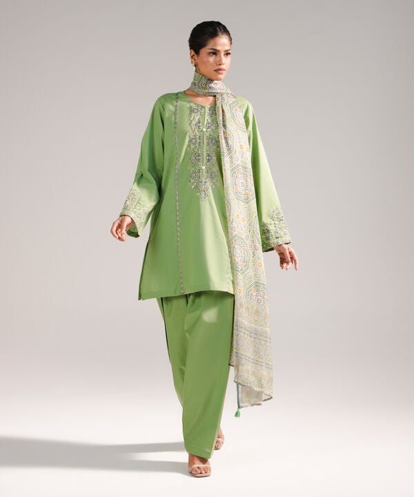 3 Piece - Embroidered Lawn Suit