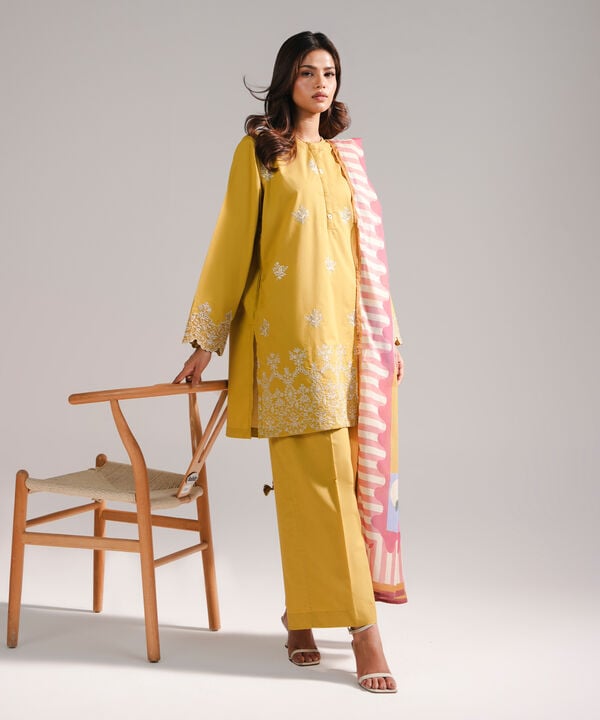 3 Piece - Embroidered Lawn Suit