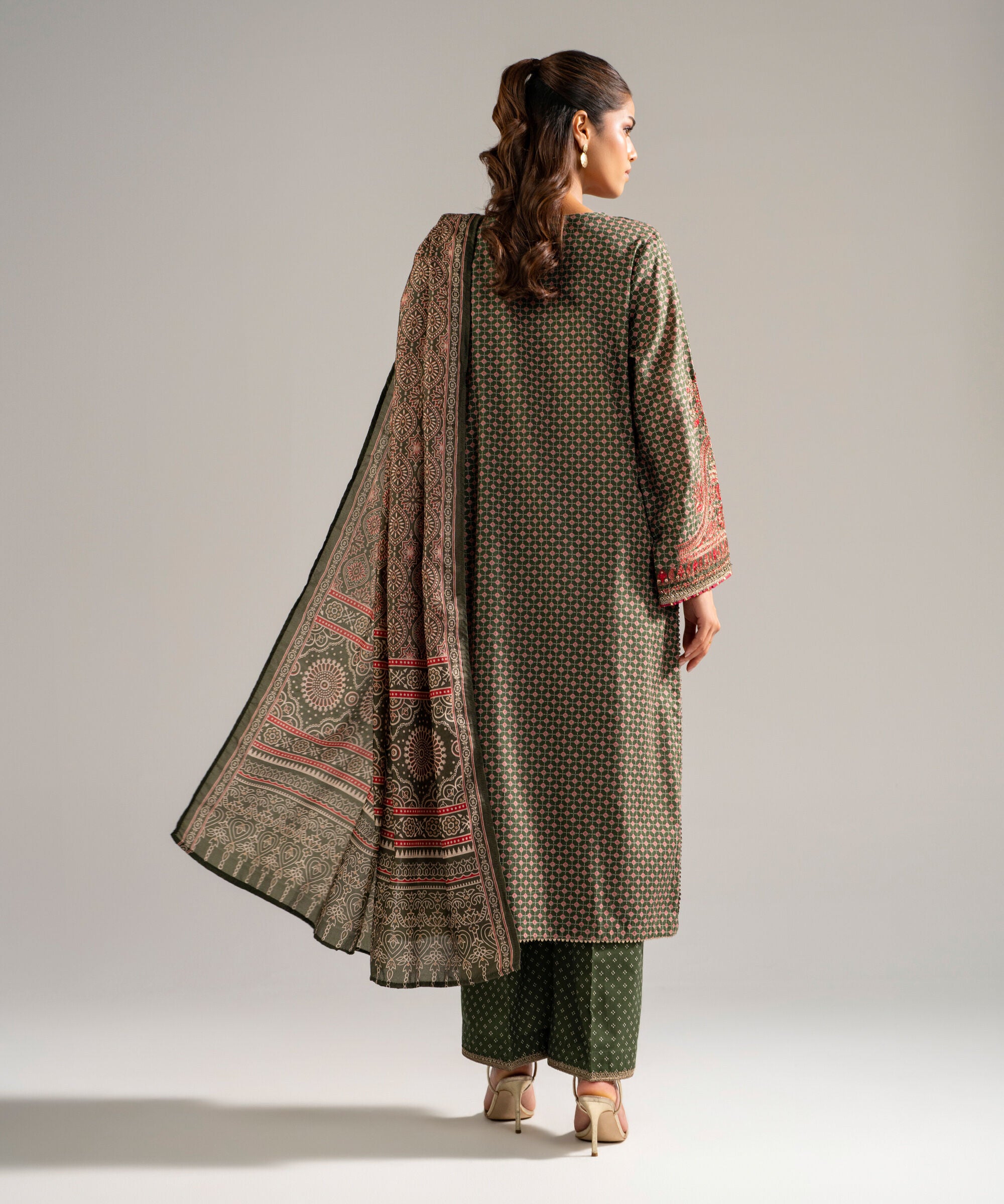 RTW 3 PC Suit PRSSCHMV6104