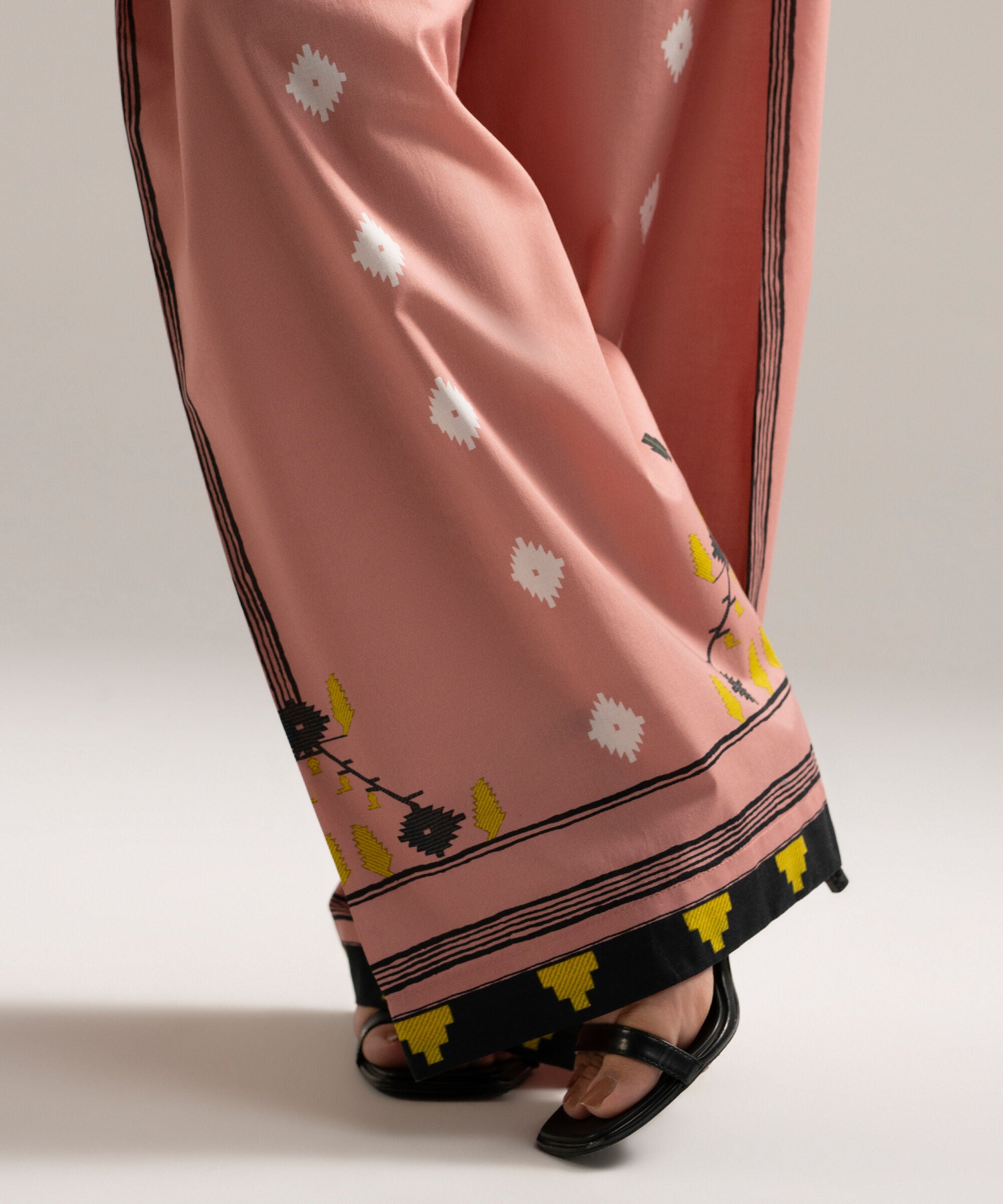 Women's RTW Cambric Printed Pink Farshi Shalwar