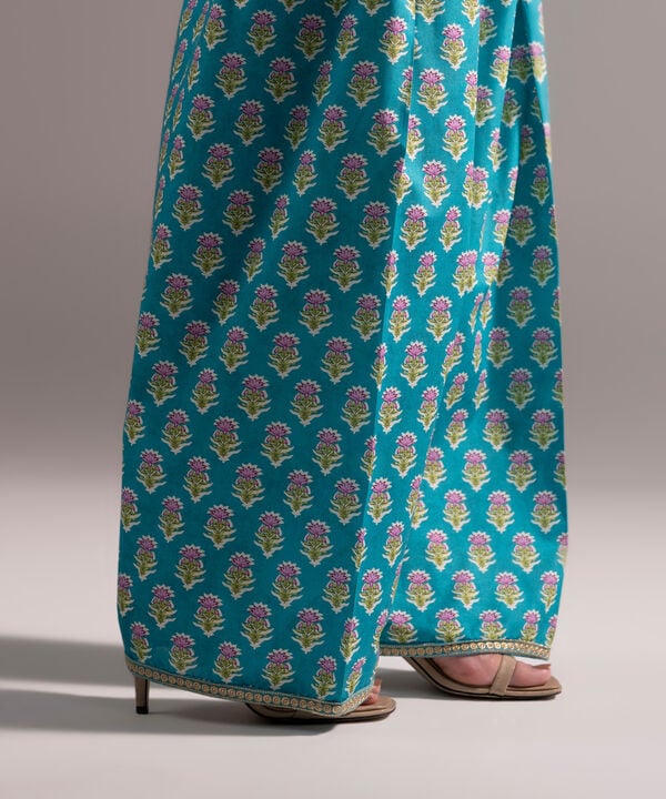 Embroidered Cambric Shalwar