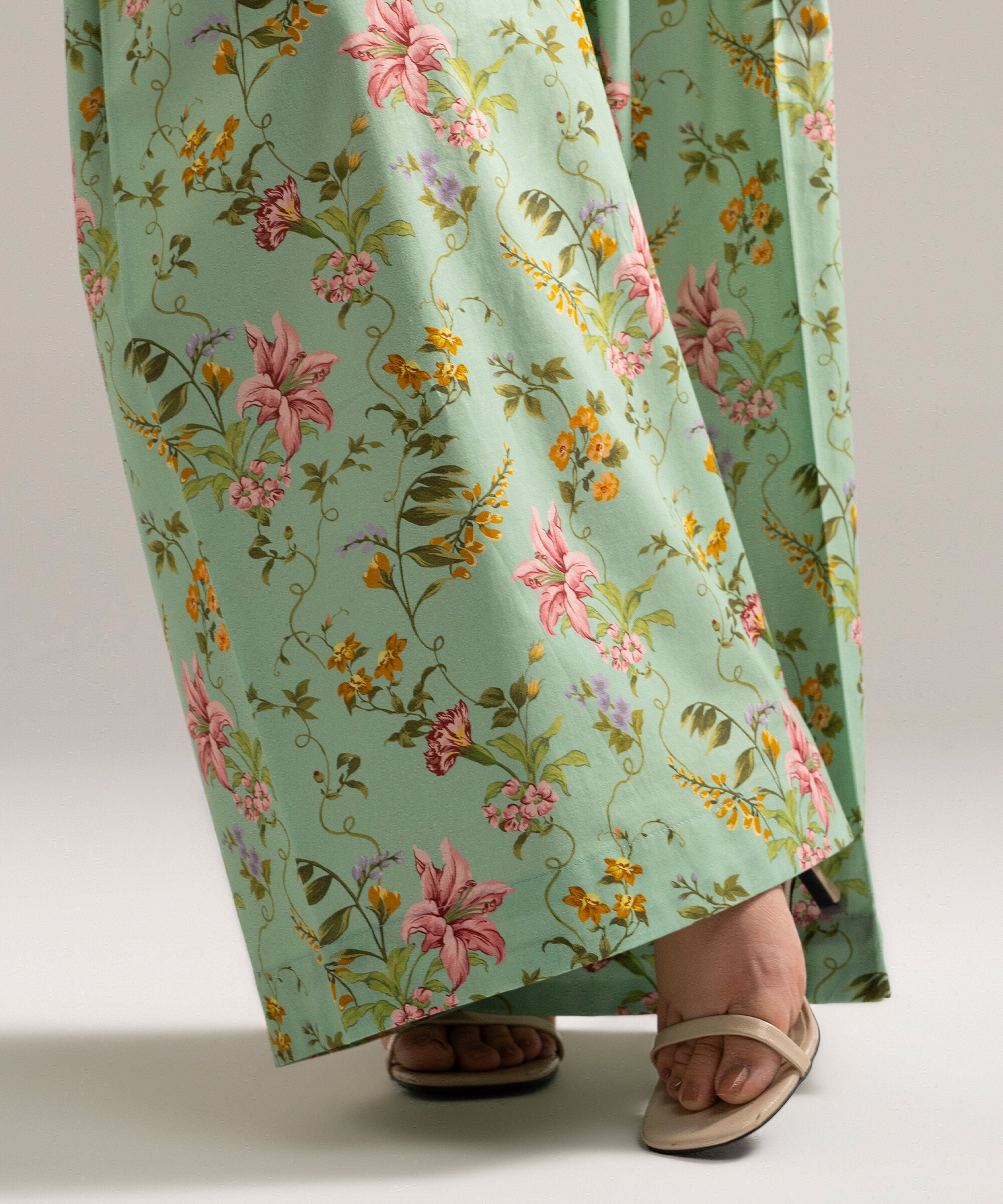 Women's RTW Cambric Printed Mint Green Balloon Pants