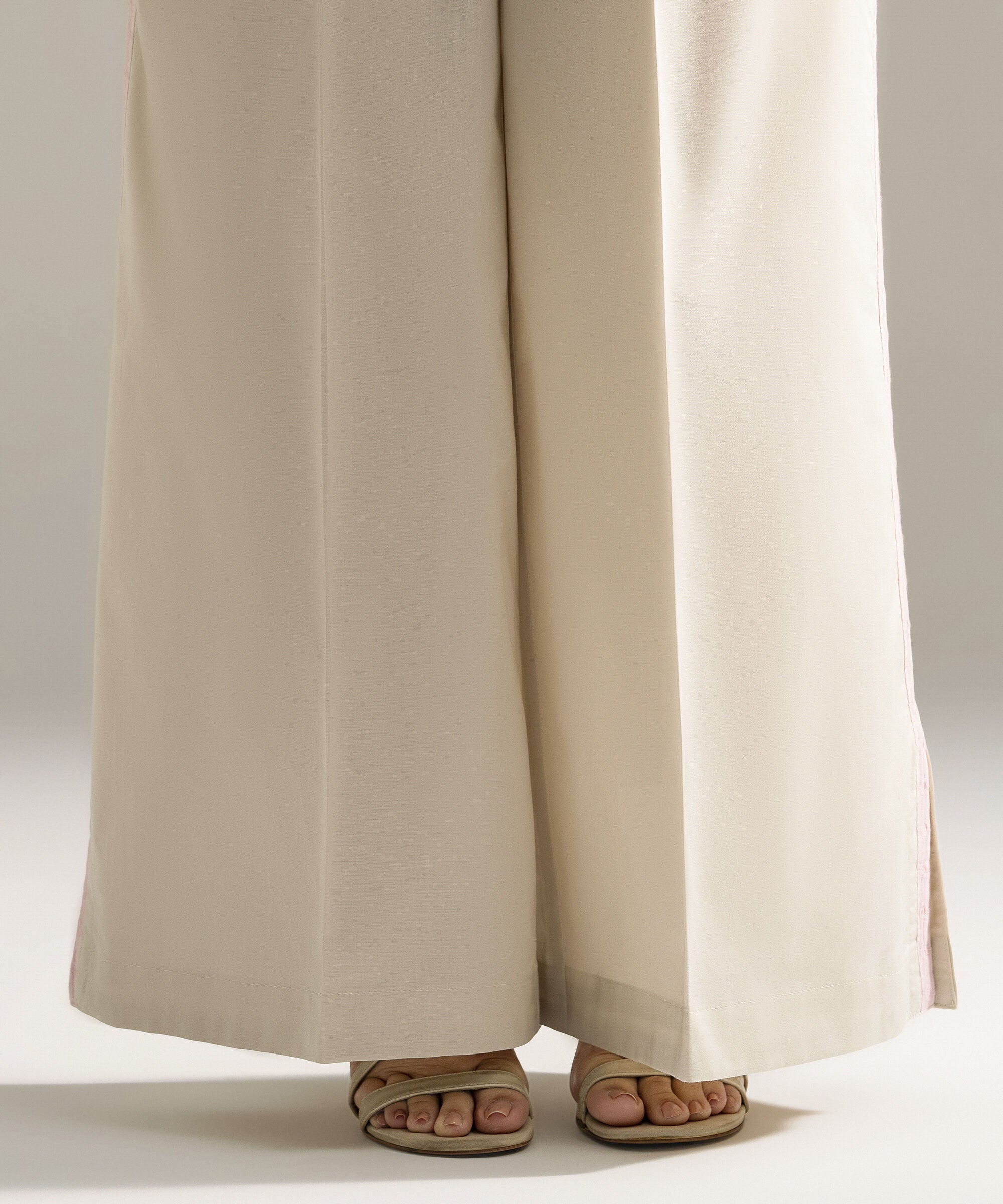 Solid Cambric Flared Pants PRW26CMV955T
