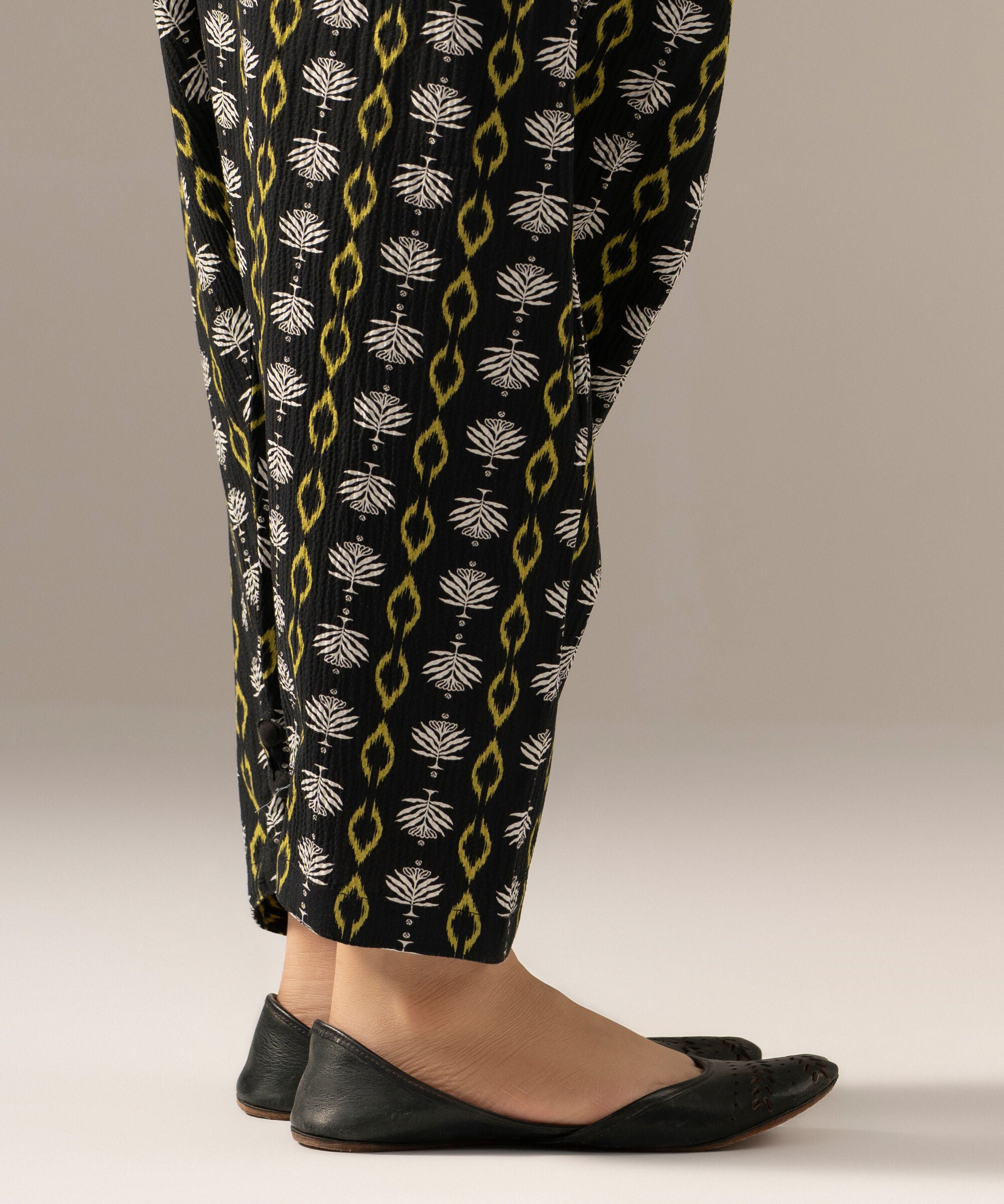 Printed Seersucker Shalwar PRW26CTV702T