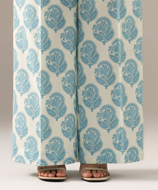 Printed Seersucker Flared Pants