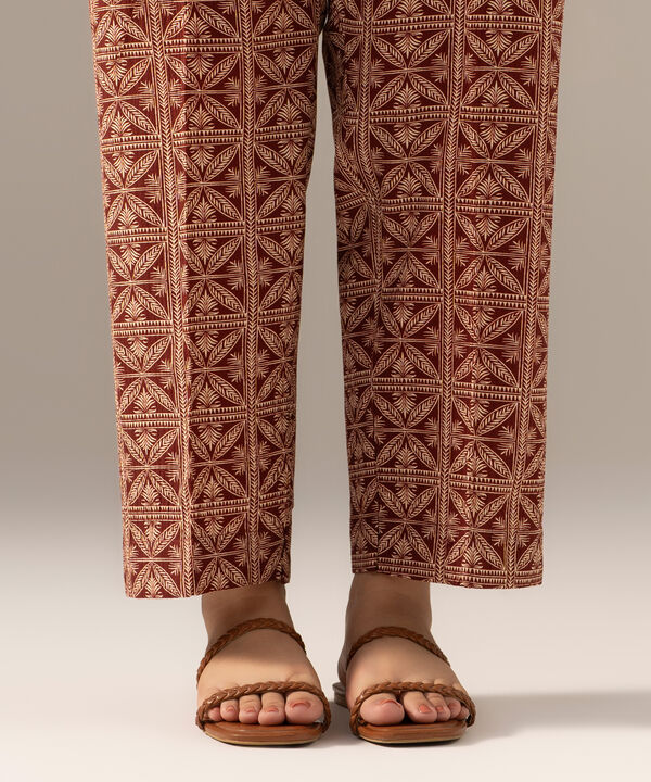 Printed Seersucker Straight Pants
