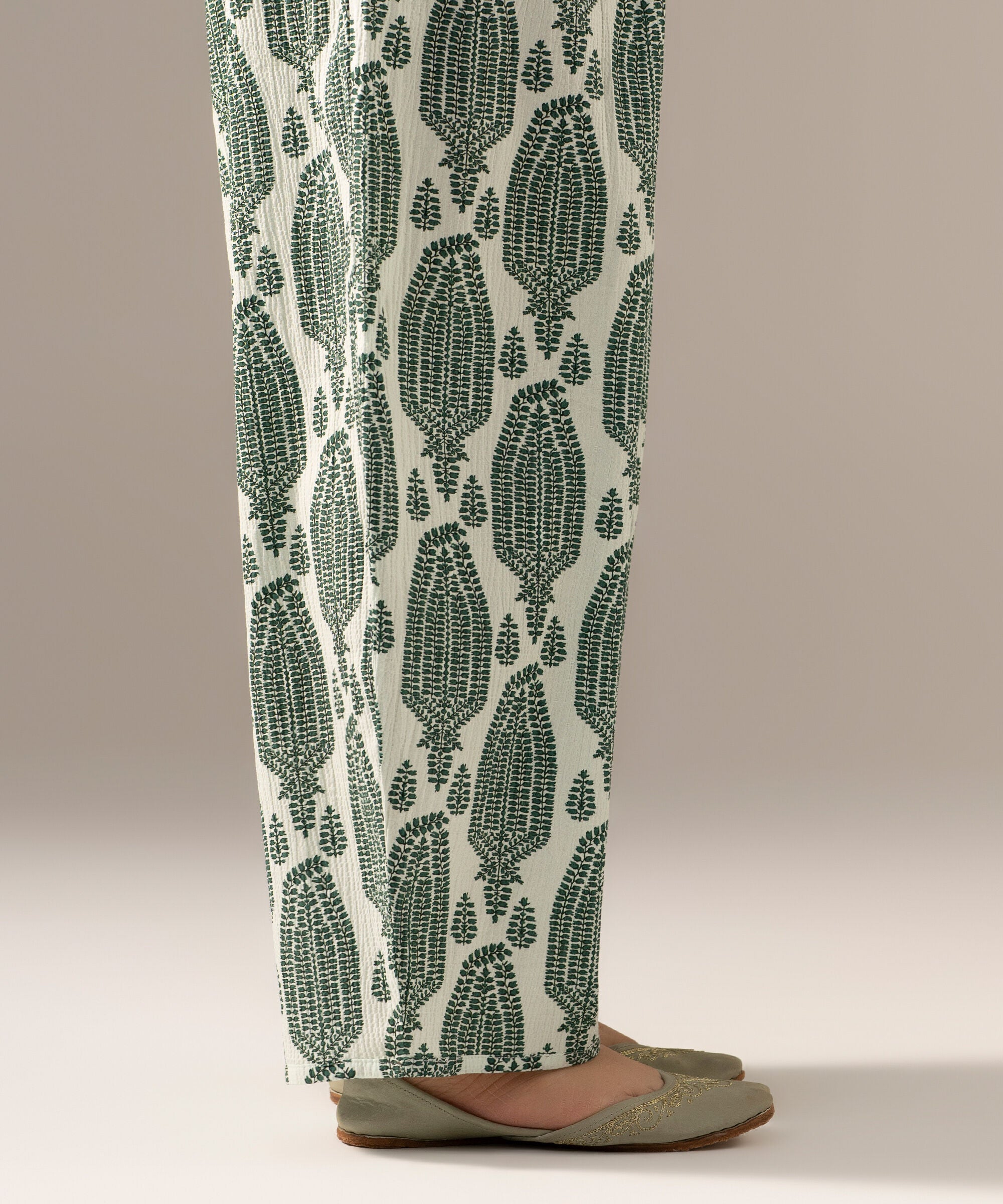 Printed Seersucker Farshi Shalwar PRW26CTV707T