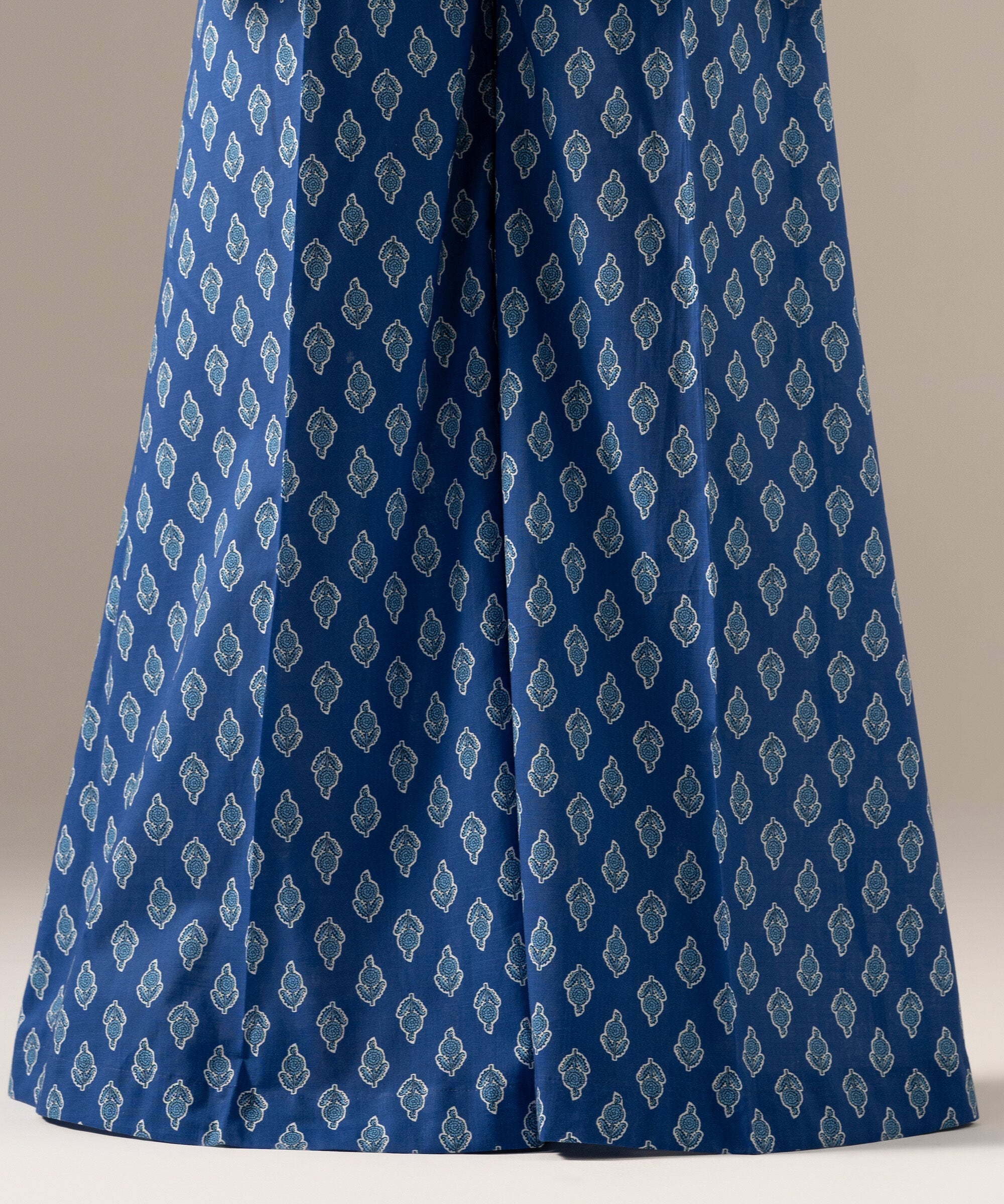 Printed Crosshatch Flared Pants PRW26CWMV97T