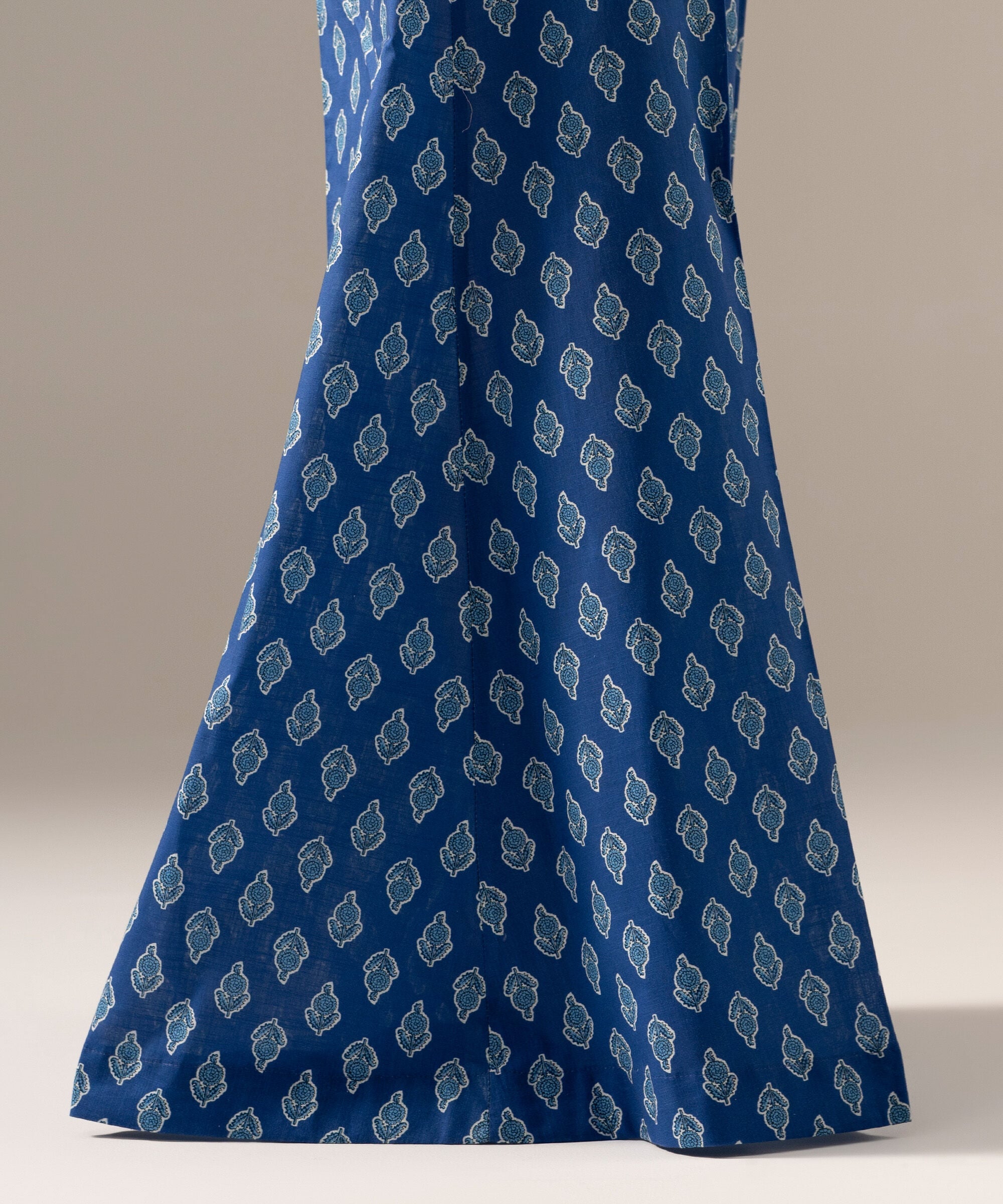 Printed Crosshatch Flared Pants PRW26CWMV97T