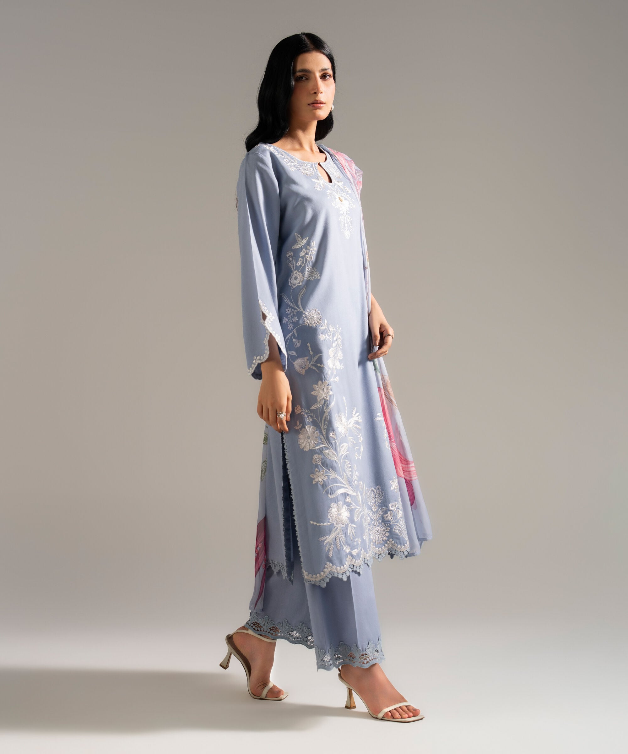 RTW 3 PC Suit PRW26HMV833S