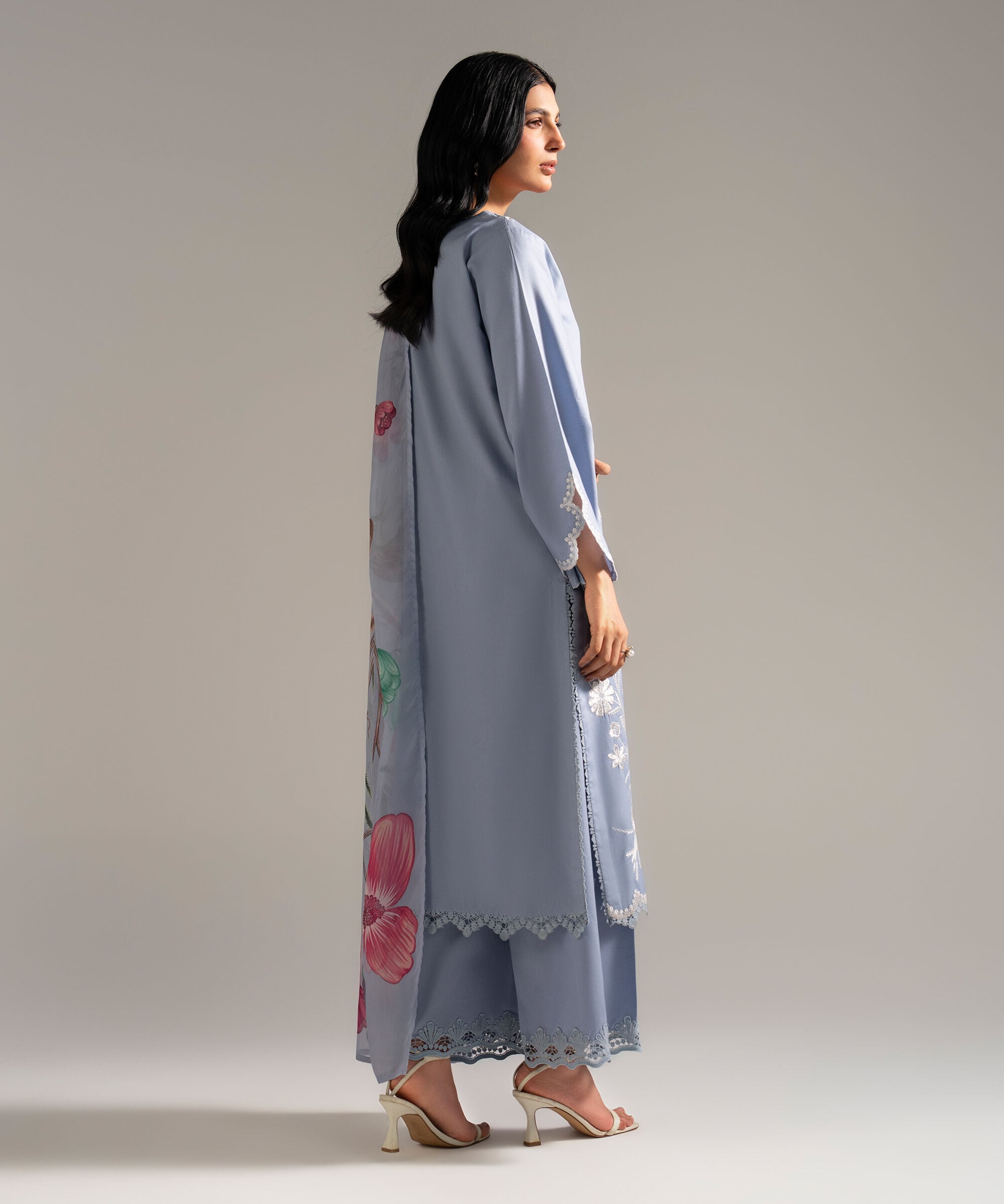 RTW 3 PC Suit PRW26HMV833S