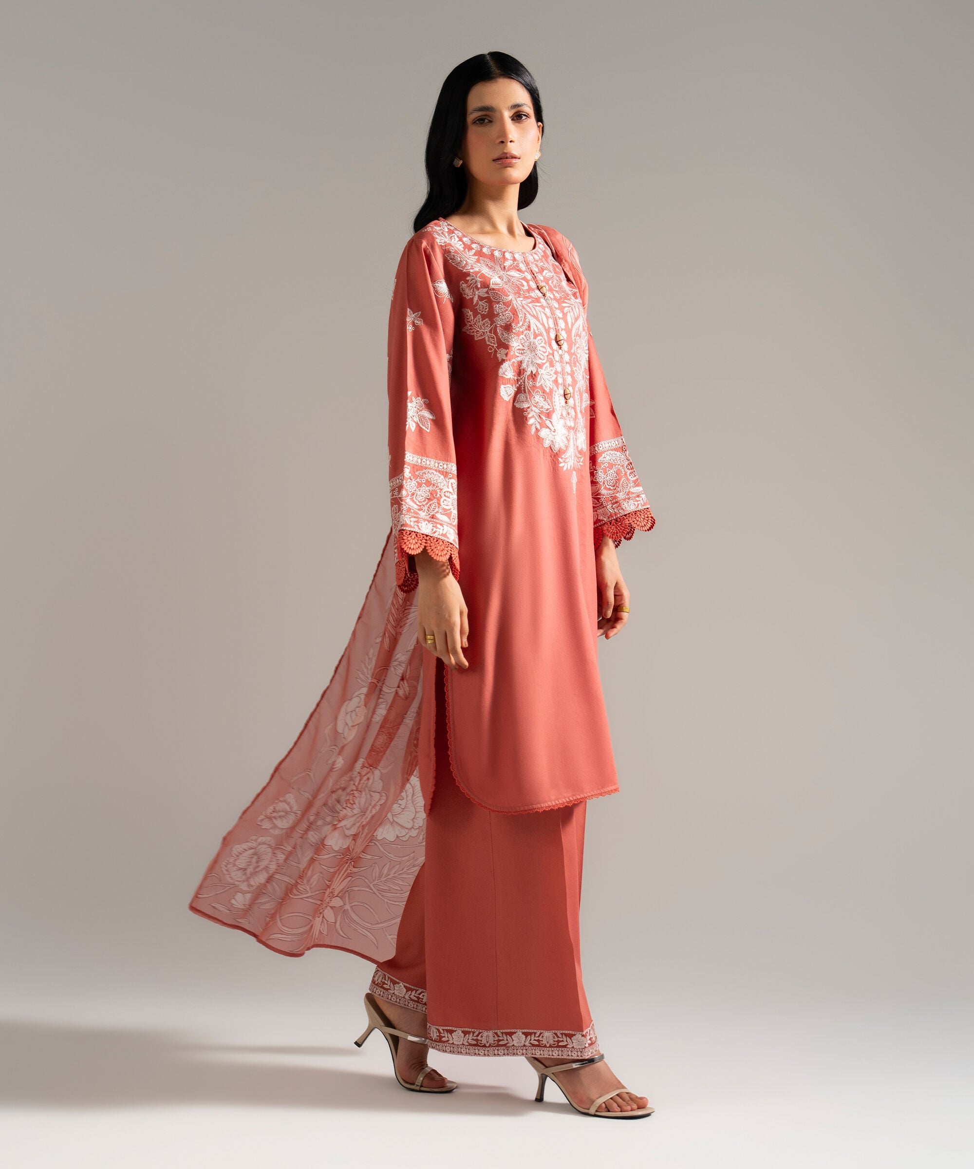 RTW 3 PC Suit PRW26HMV838S