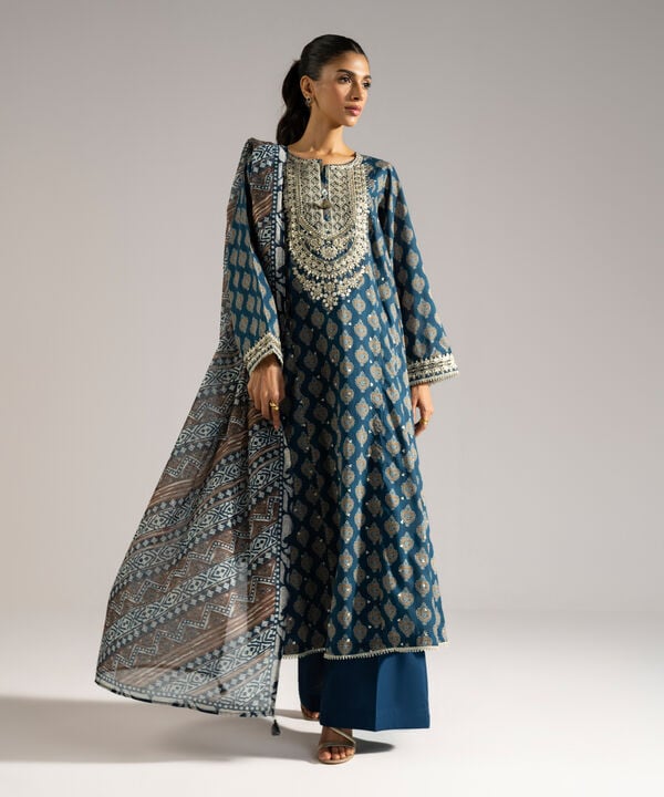 3 Piece - Embroidered Lawn Suit