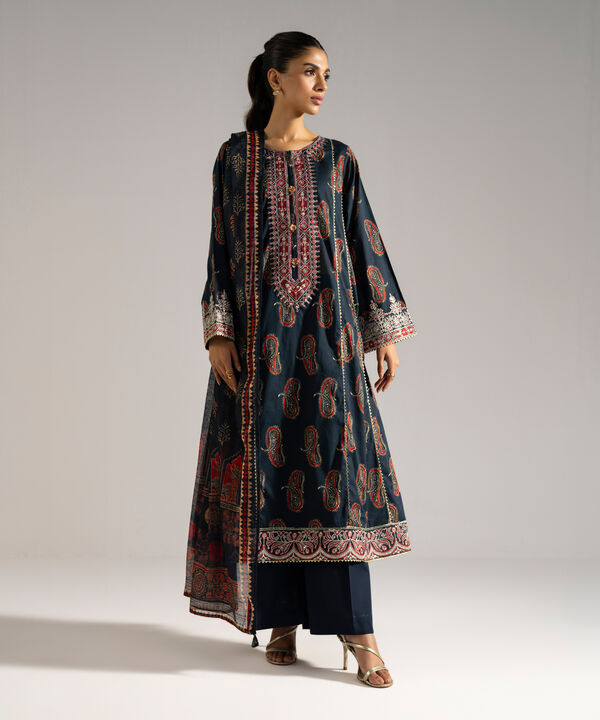 3 Piece - Embroidered Lawn Suit
