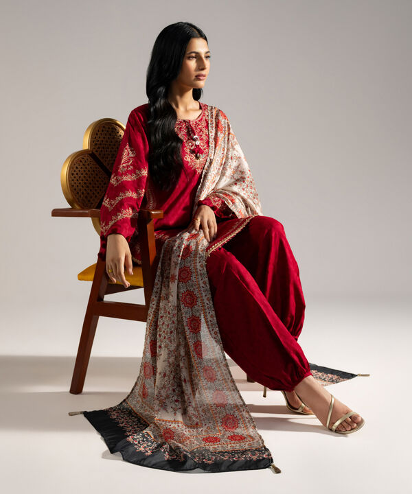 3 Piece - Embroidered Jacquard Suit