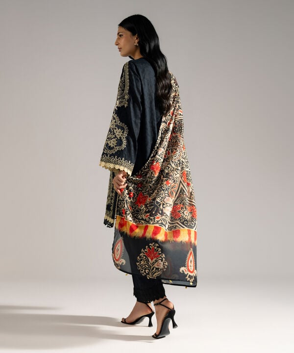 3 Piece - Embroidered Jacquard Suit