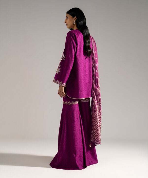 3 Piece - Embroidered Jacquard Suit